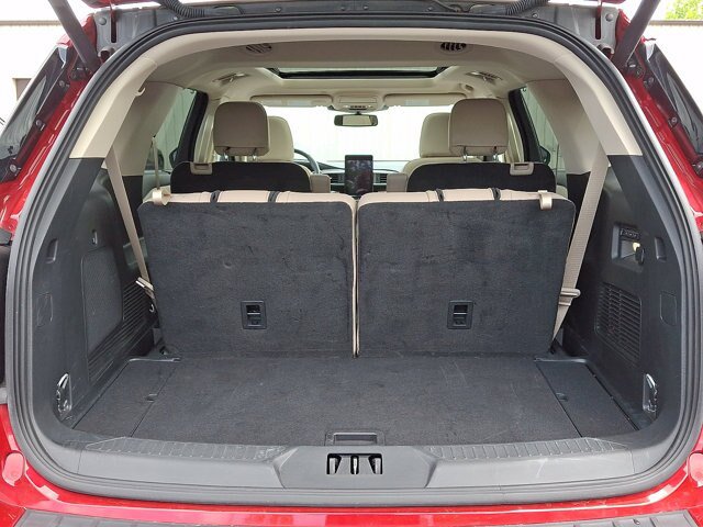 Certified 2024 Ford Explorer Limited w/ Limited Technology Package AWD/4WD image 31