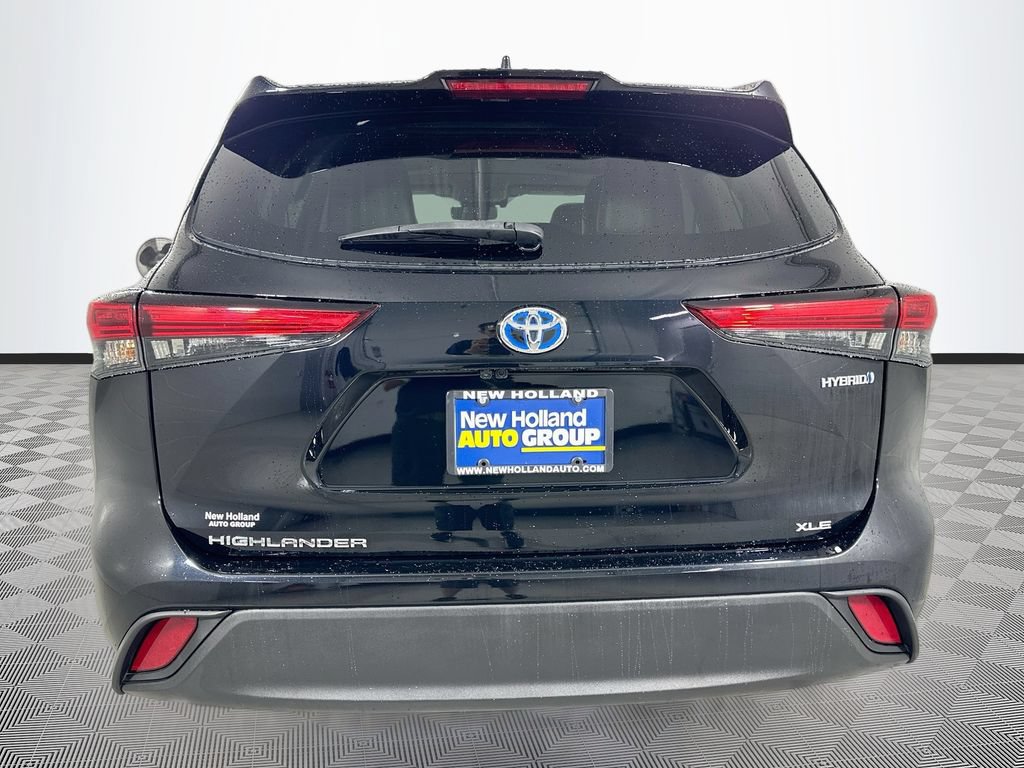 Used 2022 Toyota Highlander Bronze Edition AWD/4WD image 8