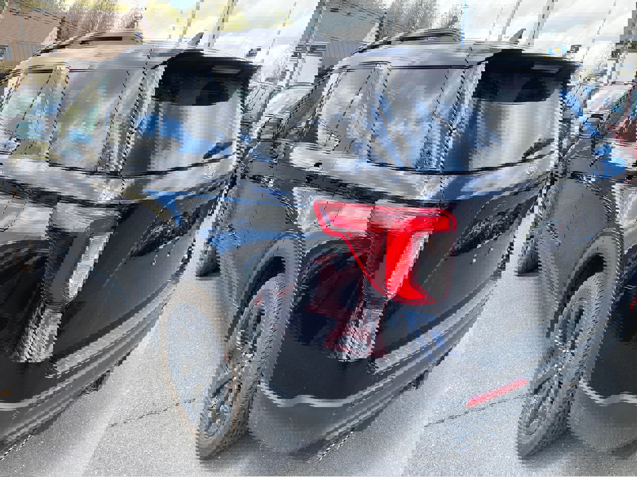 Certified 2023 Ford Explorer ST w/ Equipment Group 401A image 2