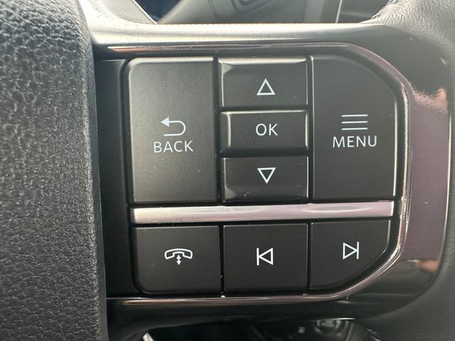 Certified 2025 Ford F350 Platinum w/ Tremor Off-Road Package AWD/4WD image 16