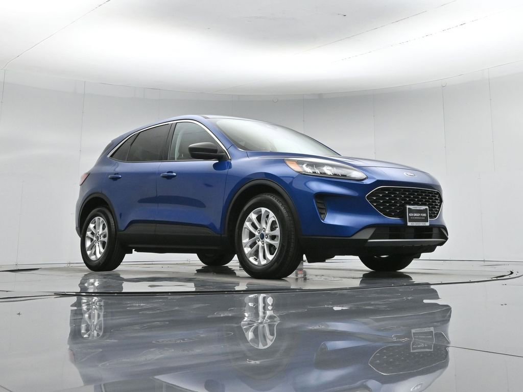 Certified 2022 Ford Escape SE w/ Convenience Package FWD image 49