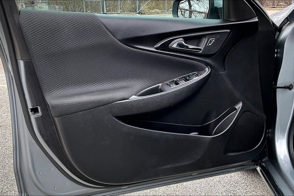 Used 2023 Chevrolet Malibu LT image 22