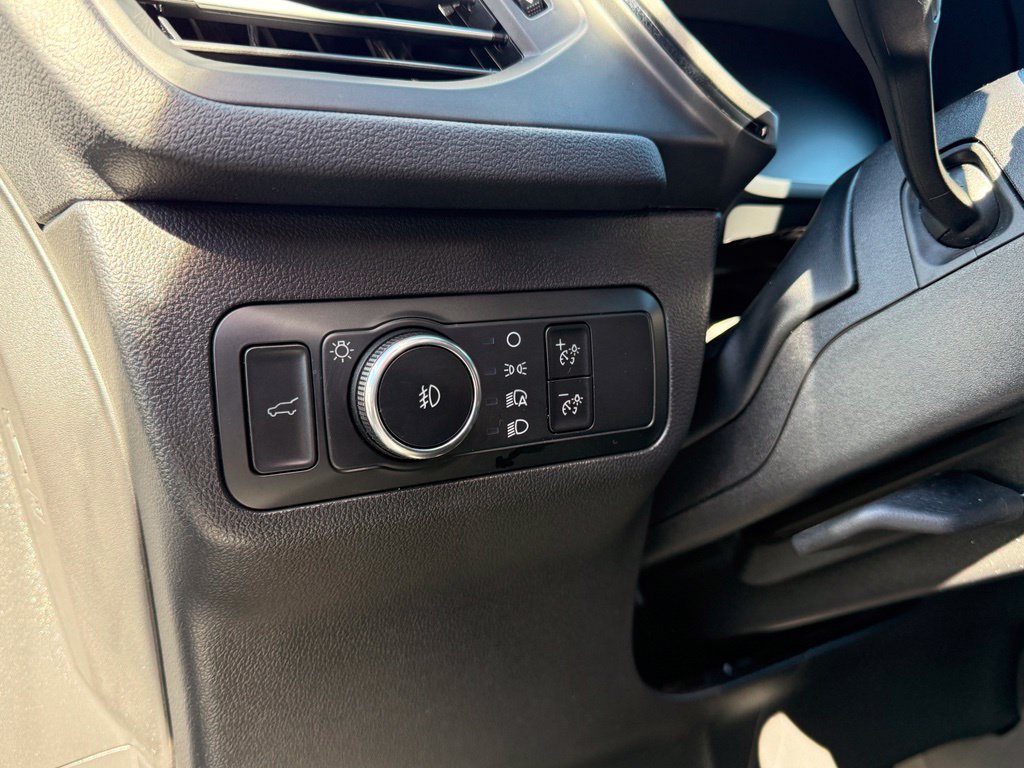 Certified 2025 Ford Escape ST-Line Select AWD/4WD image 9