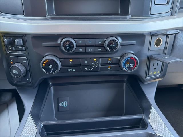 Certified 2024 Ford F250 XLT w/ Camper Package AWD/4WD image 26