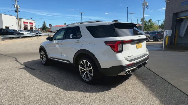 Certified 2025 Ford Explorer Platinum w/ Ultimate Package AWD/4WD image 7