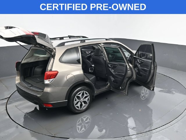 Used 2020 Subaru Forester Premium w/ Popular Package #1 AWD/4WD image 28