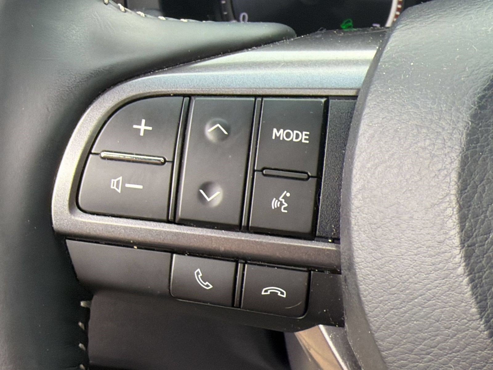 Used 2023 Lexus GX 460 w/ Black Line Special Edition AWD/4WD image 16