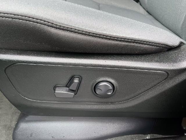 Used 2023 RAM 1500 Big Horn AWD/4WD image 22