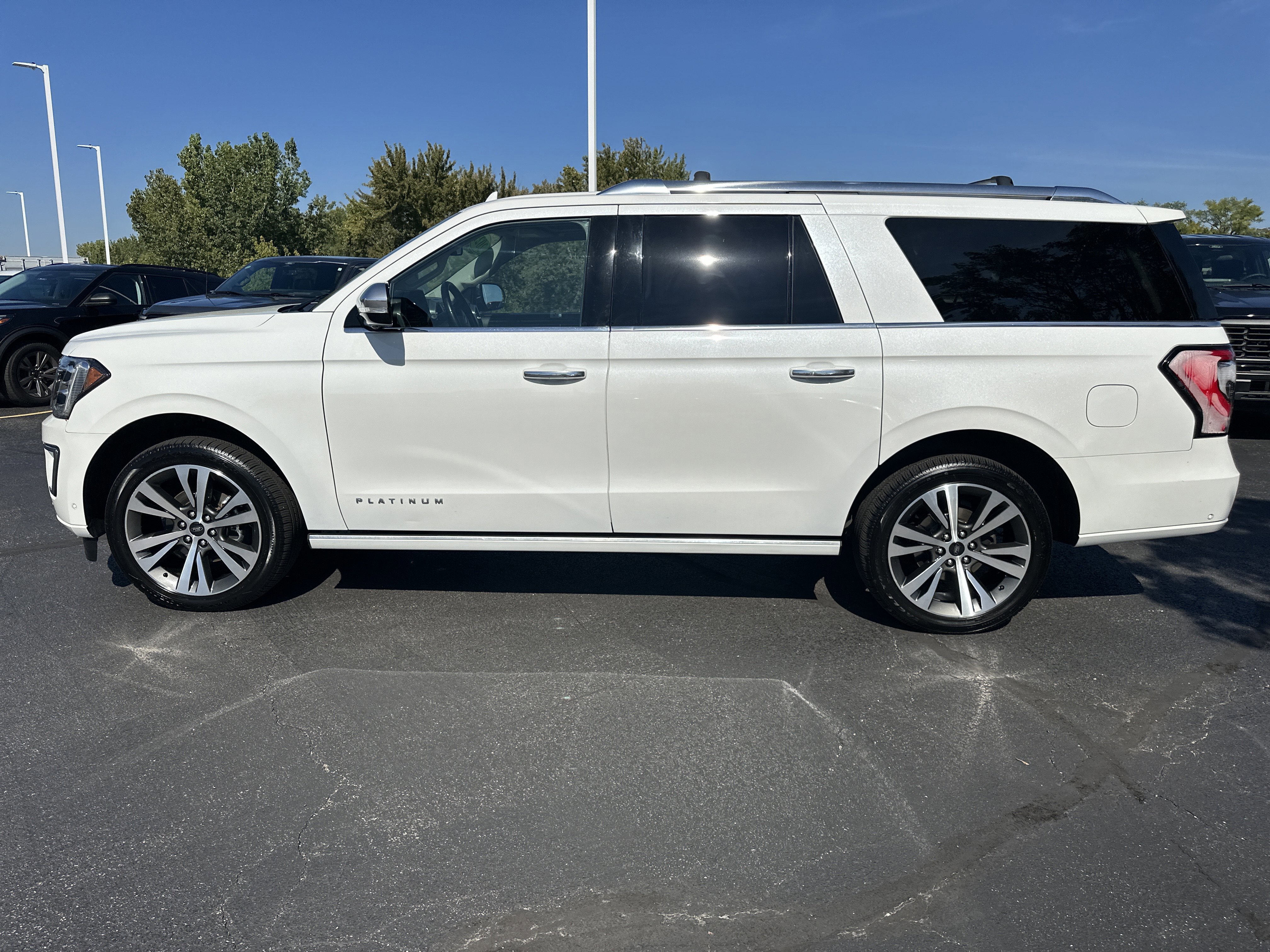 Certified 2021 Ford Expedition Max Platinum image 6