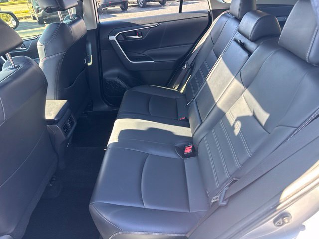 Used 2019 Toyota RAV4 XLE Premium FWD image 23