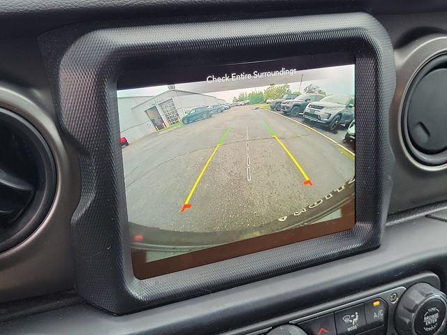 Used 2022 Jeep Wrangler Unlimited Sport AWD/4WD image 18