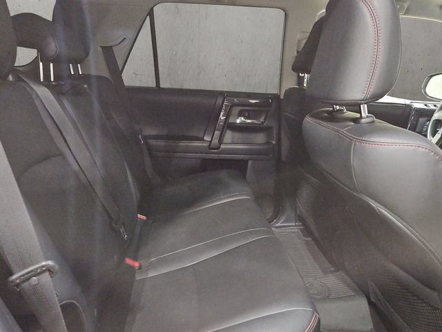Used 2022 Toyota 4Runner TRD Off-Road Premium AWD/4WD image 21