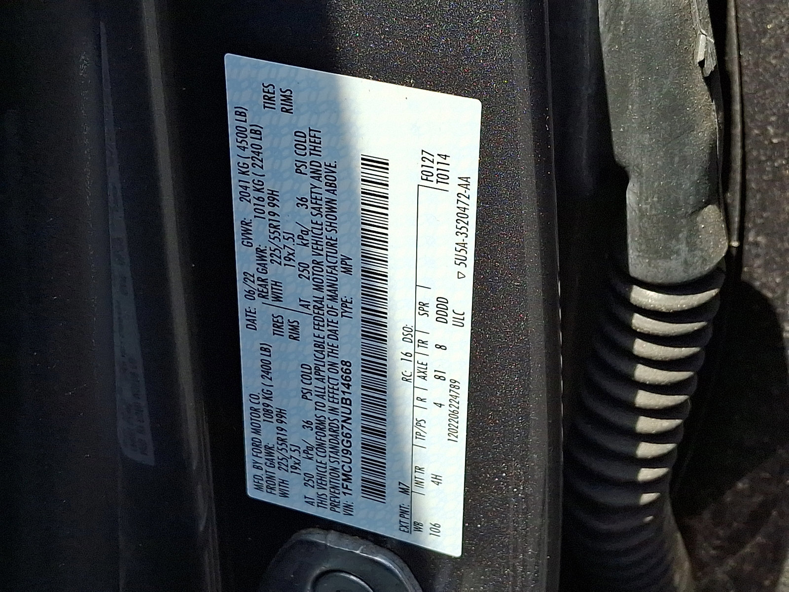 Certified 2022 Ford Escape SE w/ SE Sport Appearance Package AWD/4WD image 27