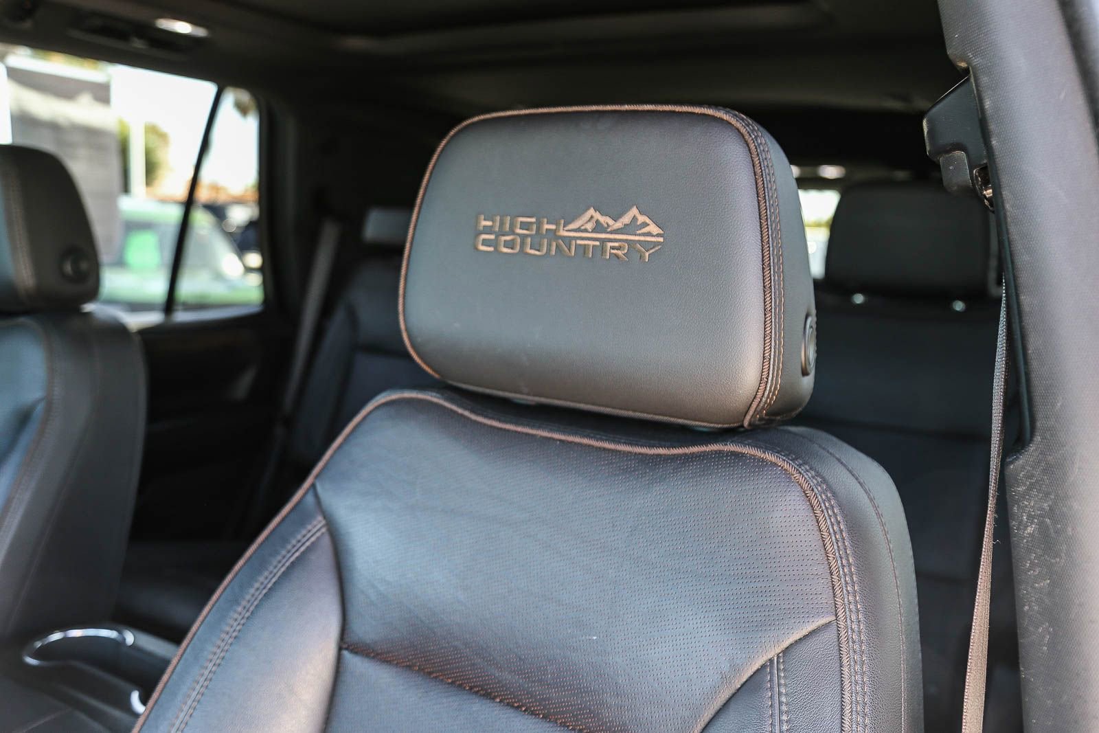 Used 2022 Chevrolet Tahoe High Country w/ Max Trailering Package AWD/4WD image 21