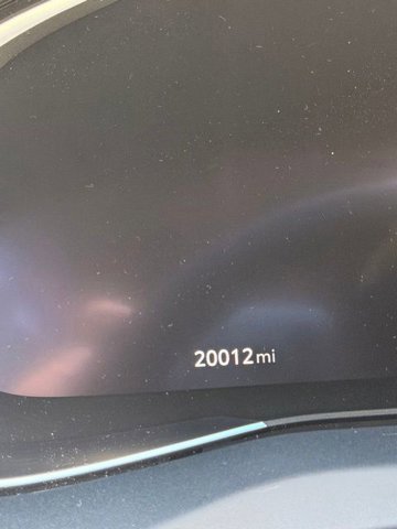 Used 2023 Toyota Venza Limited AWD/4WD image 7