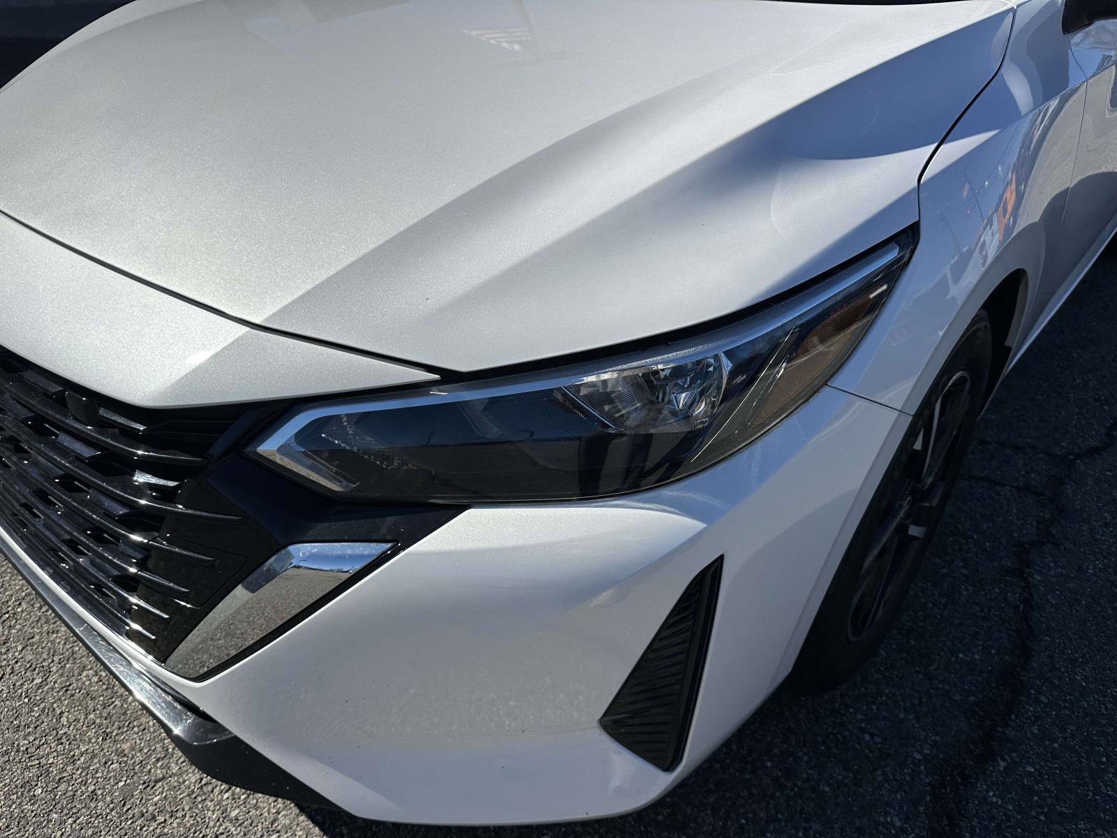 Used 2024 Nissan Sentra SV image 9