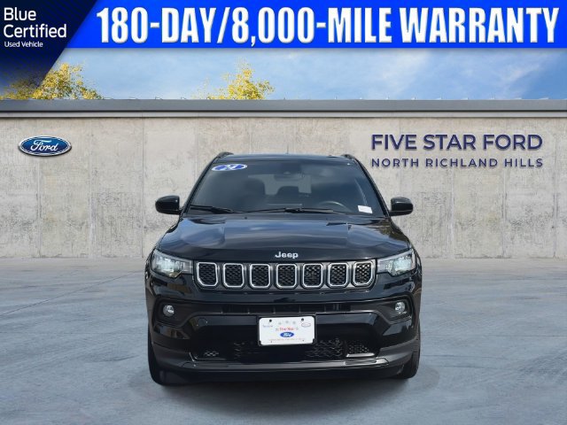Used 2024 Jeep Compass Latitude AWD/4WD image 4