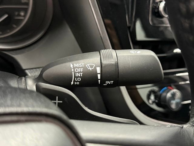 Used 2023 Toyota Camry SE FWD image 19