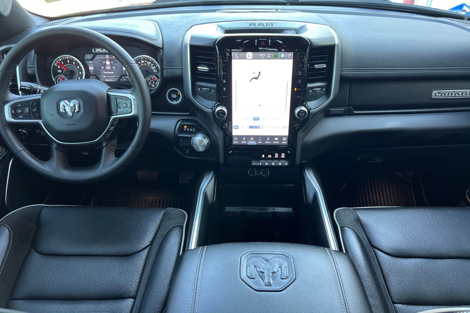 Used 2023 RAM 1500 Laramie RWD image 14