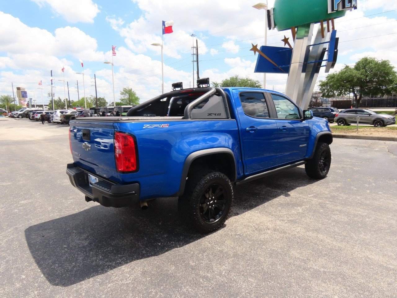 Used 2019 Chevrolet Colorado ZR2 w/ ZR2 Dusk Special Edition image 5