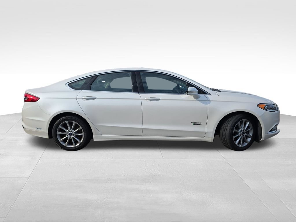 Certified 2017 Ford Fusion Energi SE FWD image 10
