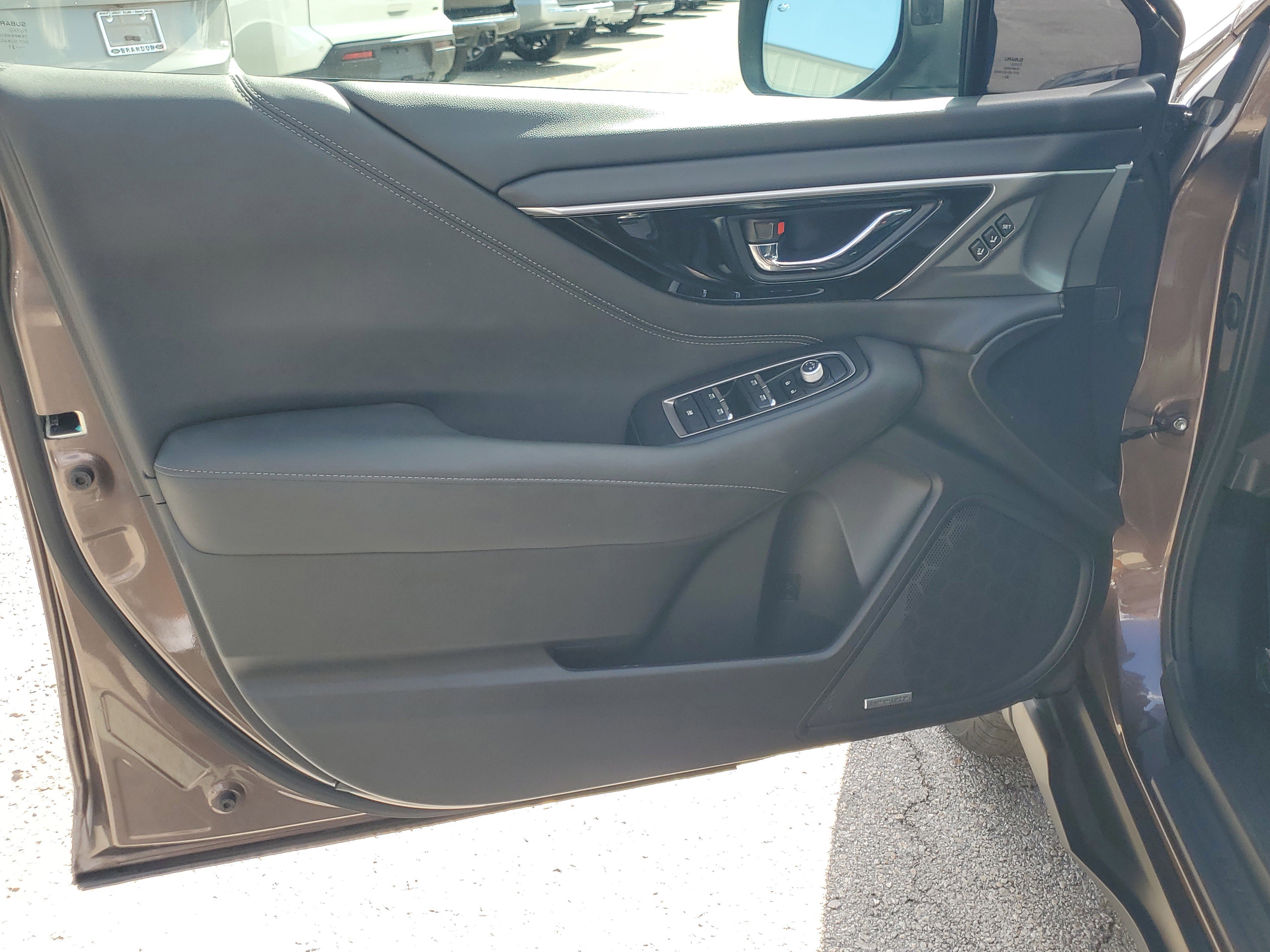 Used 2021 Subaru Outback Limited w/ Popular Package #2 image 20