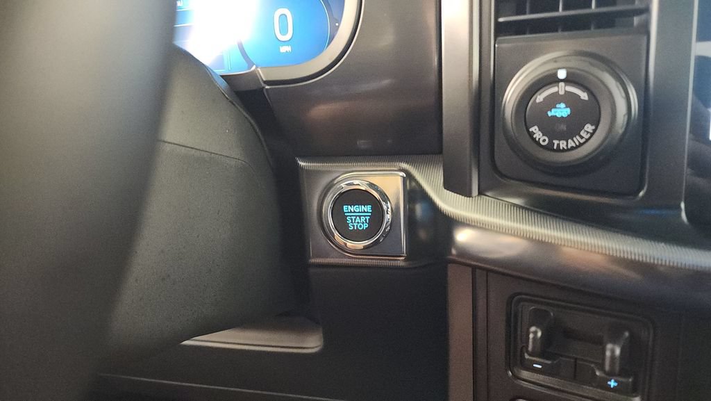 Certified 2024 Ford F150 Lariat AWD/4WD image 24