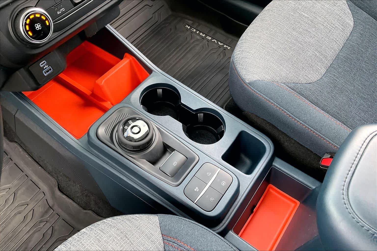 Certified 2022 Ford Maverick XLT FWD image 15