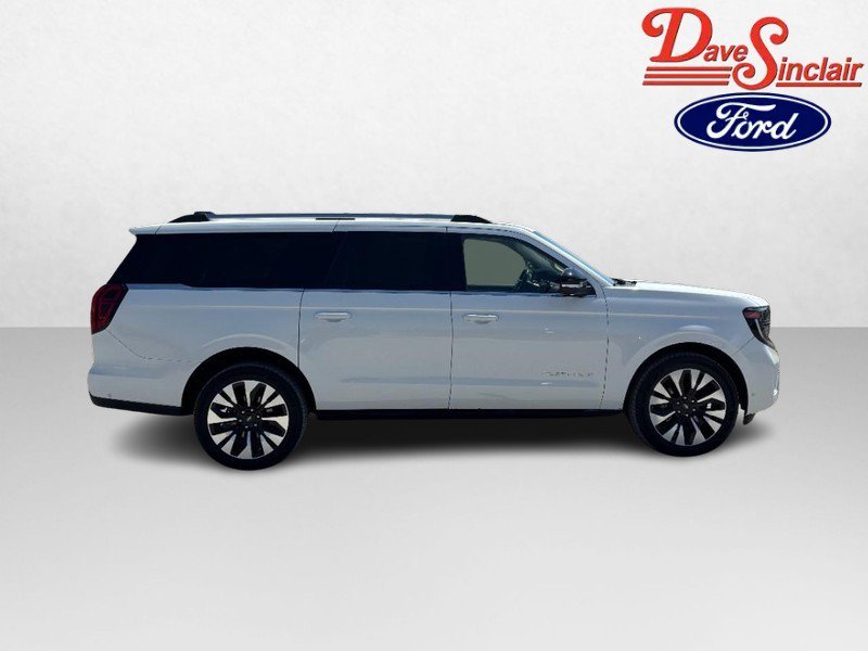 Certified 2025 Ford Expedition Max Platinum w/ Driver's Package AWD/4WD image 5
