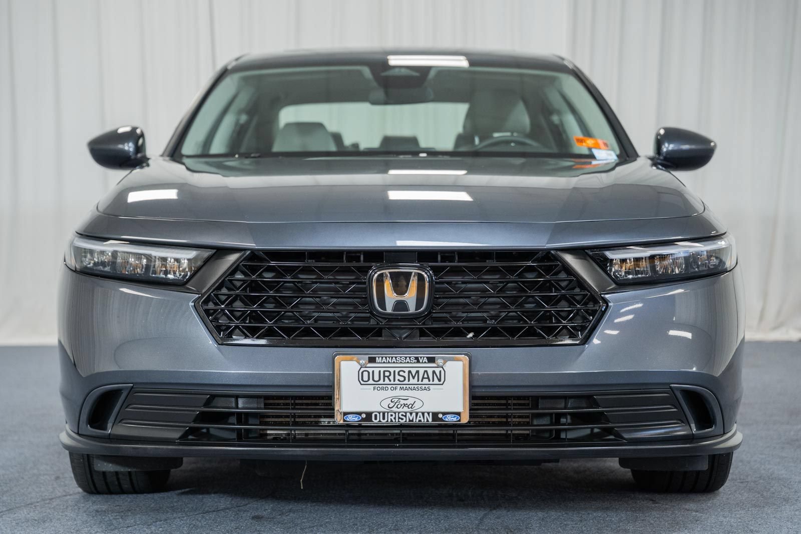 Used 2024 Honda Accord EX image 2