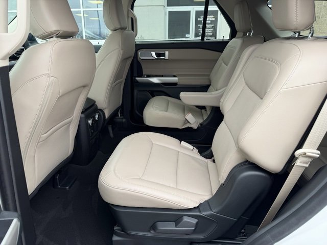 Certified 2023 Ford Explorer Limited image 13
