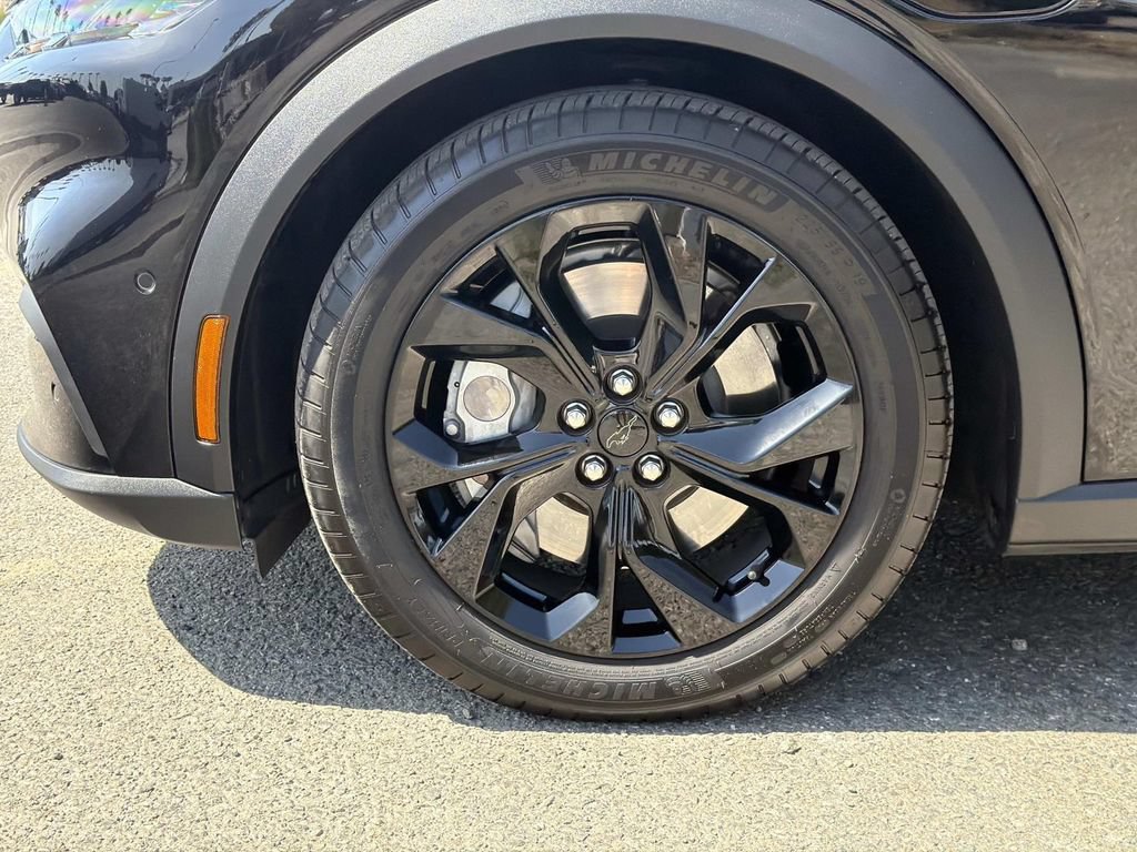 Certified 2024 Ford Mustang Mach-E Select RWD image 28