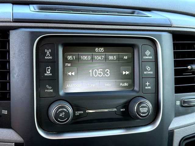 Used 2017 RAM 1500 Express AWD/4WD image 19