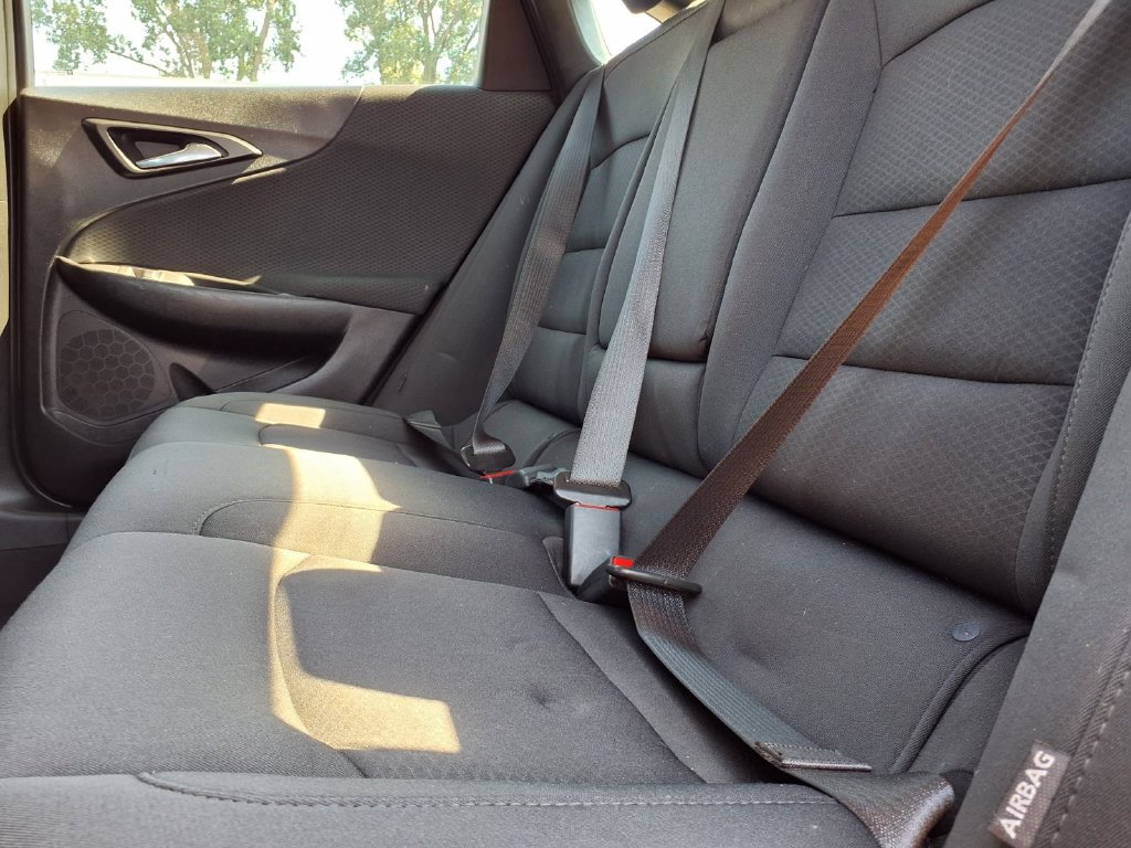 Used 2020 Chevrolet Malibu LT FWD image 7