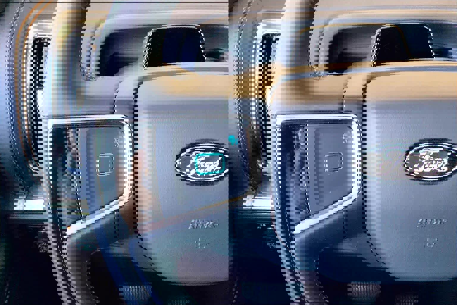 Certified 2025 Ford Expedition Tremor image 24