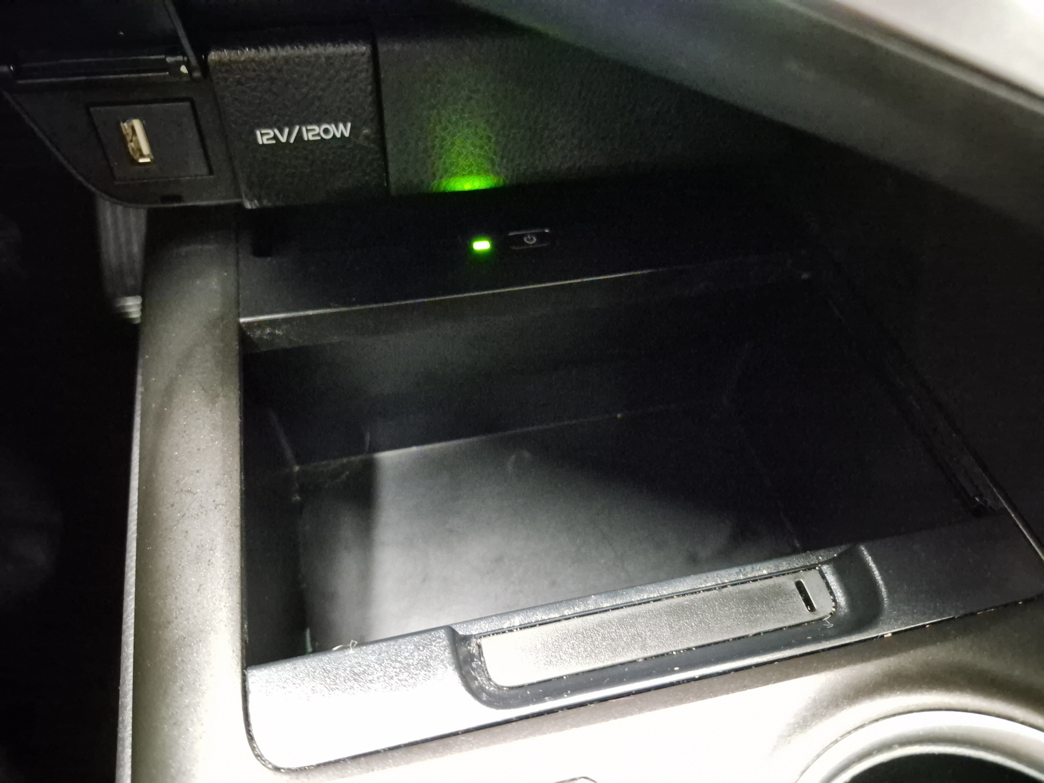 Used 2024 Toyota Camry XLE FWD image 31