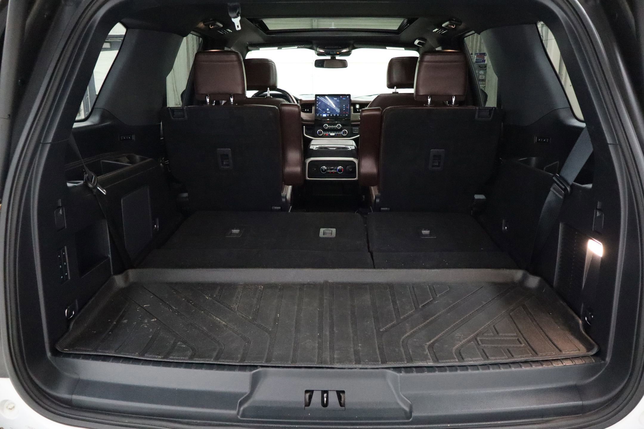 Certified 2022 Ford Expedition Limited image 25