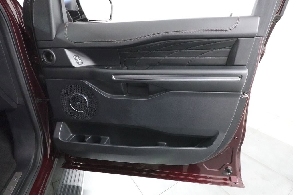 Certified 2020 Ford Expedition Platinum AWD/4WD image 33
