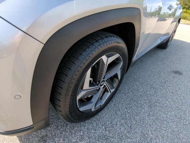 Used 2023 Hyundai Tucson Limited w/ Cargo Package FWD image 12