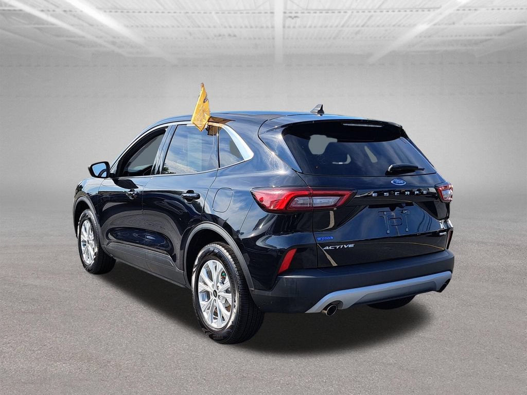Certified 2024 Ford Escape Active AWD/4WD image 5