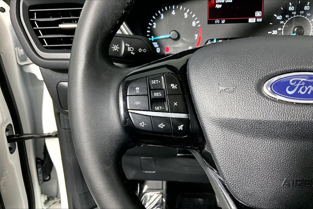 Certified 2022 Ford Escape SE w/ Cold Weather Package AWD/4WD image 18