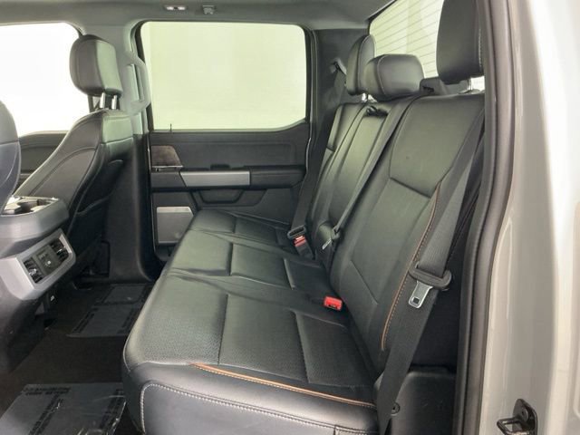 Certified 2025 Ford F450 Lariat w/ FX4 Off-Road Package image 33