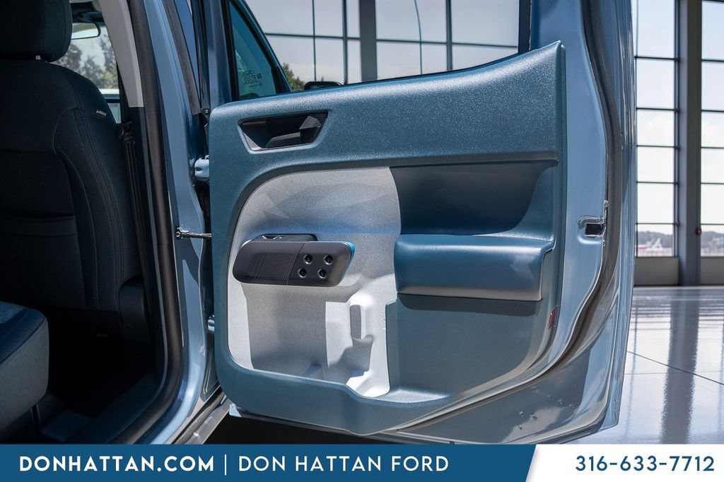 Certified 2025 Ford Maverick XLT FWD image 23