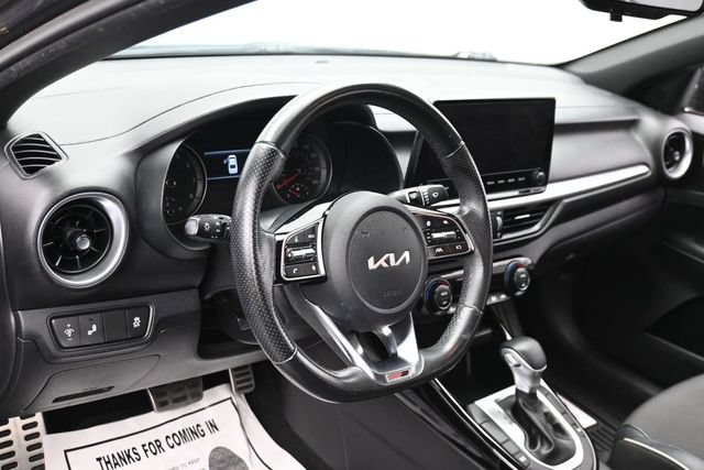 Used 2022 Kia Forte GT-Line FWD image 15