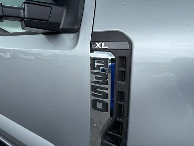 Certified 2024 Ford F350 XL w/ XL Chrome Package AWD/4WD image 9