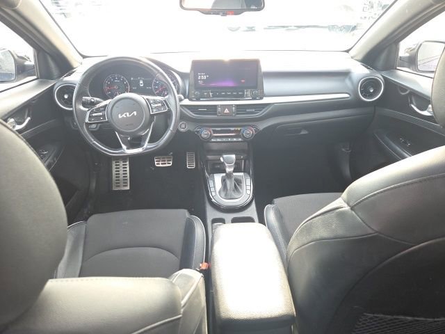 Used 2023 Kia Forte GT-Line w/ GT-Line Premium Package image 20