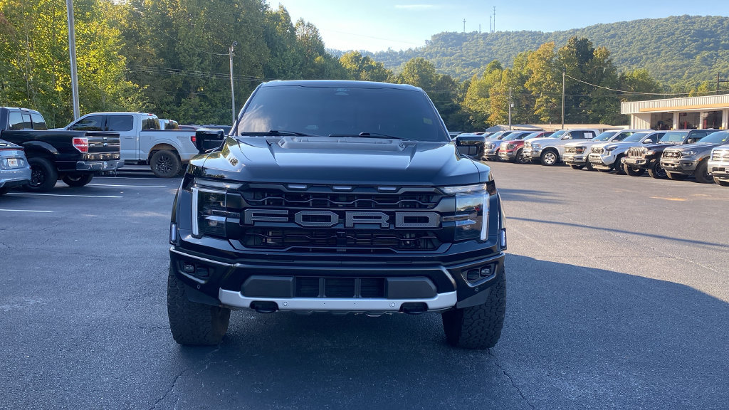 Certified 2025 Ford F150 Raptor AWD/4WD image 2
