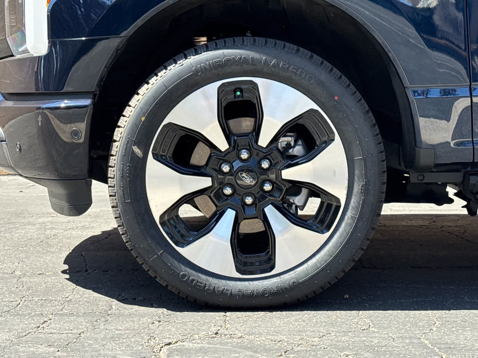 Certified 2023 Ford F150 Lightning Platinum AWD/4WD image 26