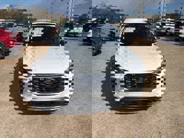 Certified 2025 Ford Escape Active image 9