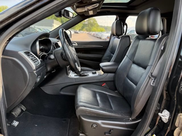 Used 2020 Jeep Grand Cherokee Limited w/ Trailer Tow Group IV AWD/4WD image 13